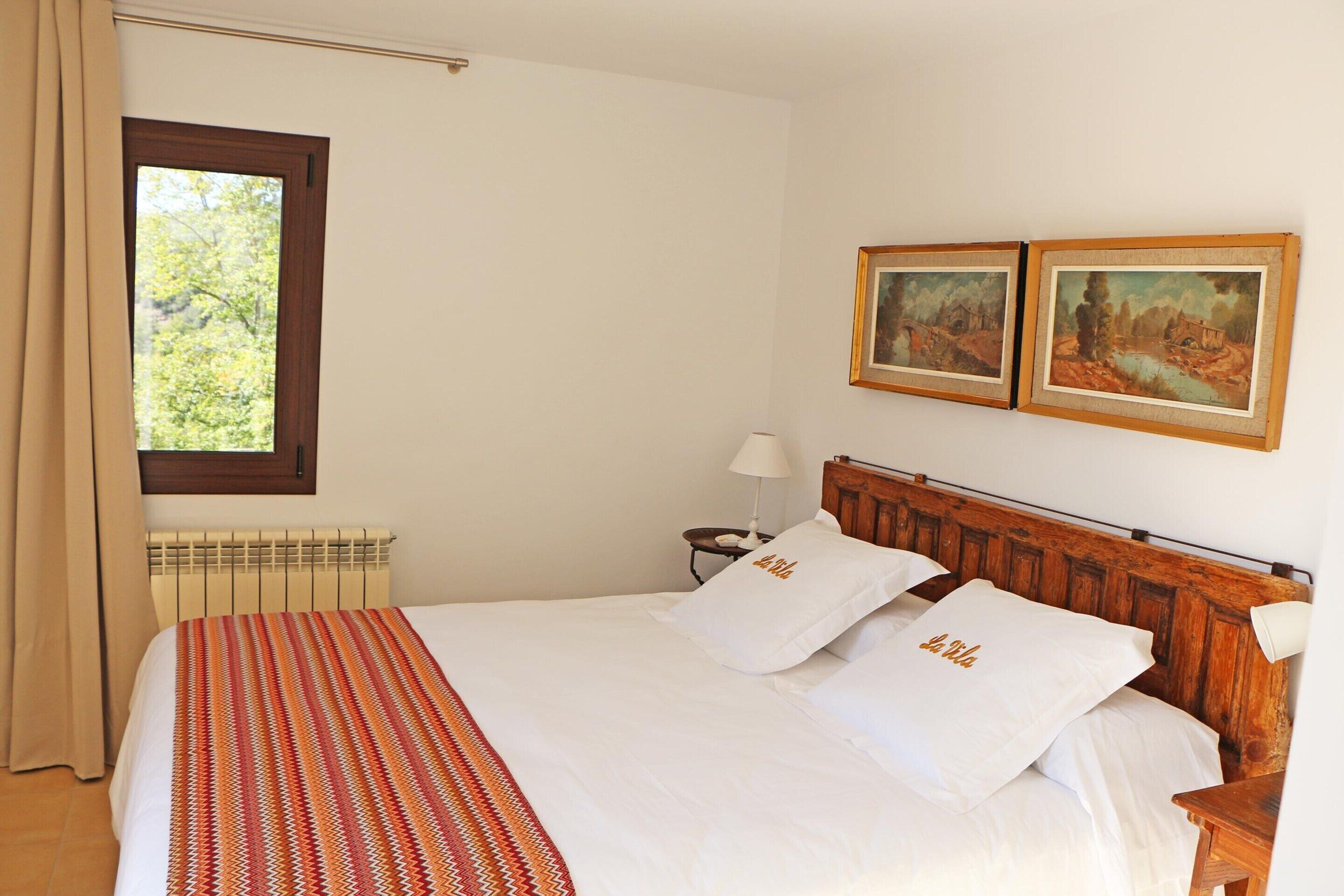 Classic House, 6 Bedrooms | 12 bedrooms, individually furnished, bed sheets