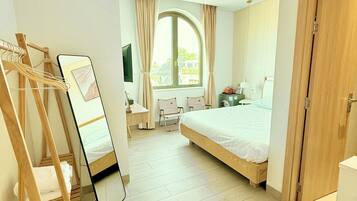 Superior Double Room, City View