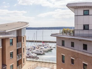 Marina - 2 bedroom accommodation in Poole (Poole)
