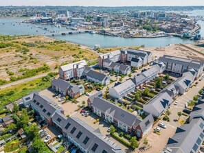 Exterior - 2 bedroom accommodation in Poole (Poole)