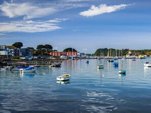 Marina - 2 bedroom accommodation in Poole (Poole)