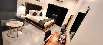 Taaffeite Hotels And Resorts