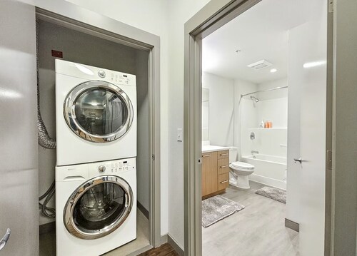 Cozy 1-Bedroom Apartment in Hillsboro