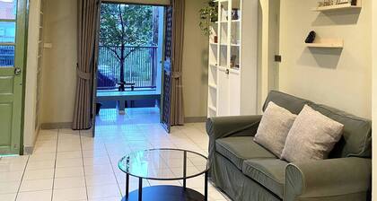 A House Near Mahidol Salaya