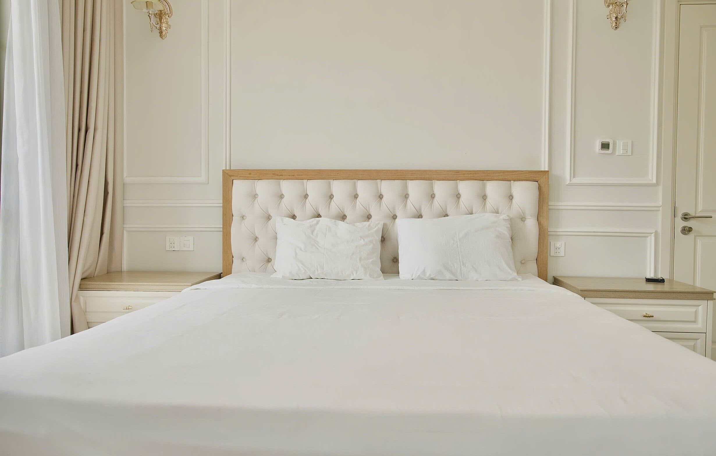 Biệt thự Deluxe, quang cảnh thành phố | Minibar, bàn, màn/rèm cản sáng, phòng cách âm 