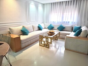 Living area - Private residence with pool & gym in Marrakech (Marrakech)