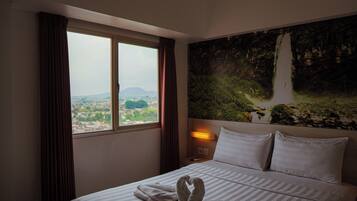 Superior Double Room, City View