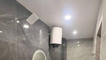 Super Suit Room | Badeværelse