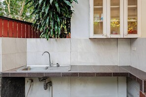 Property grounds - VK living room 20 min walk to Kata Beach #302 (Tambon Karon)