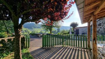 Enceinte de lâhĂ©bergement