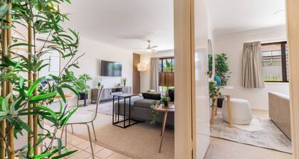 Cozy 2BR Stay in Mount Warren Park | Sleeps 4