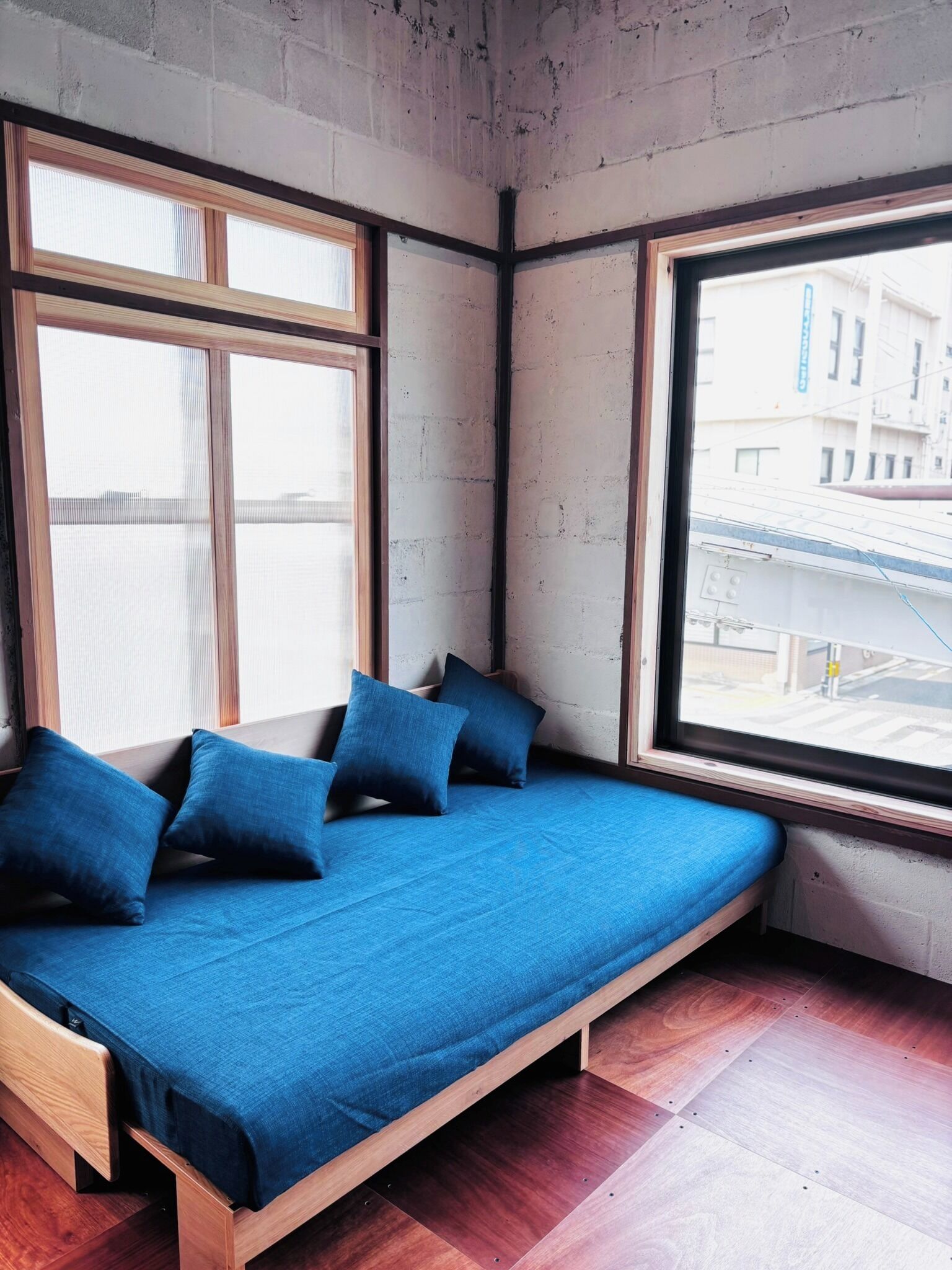 1 bedroom, desk, free WiFi, bed sheets