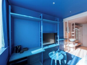 Interior - Standard Room A Dark Blue Standard Plan Breakfa / Chiyoda Ward Tokyo (Chiyoda Ward)