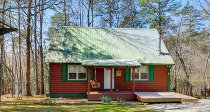 Pets Welcome! Quiet Retreat w/ Covered Back Deck!