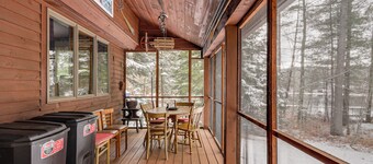 All-Season Family Retreat w/ Dock on Loon Lake!
