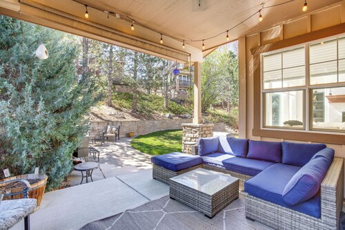 Home Theater & Game Area! Spacious Home in Aurora