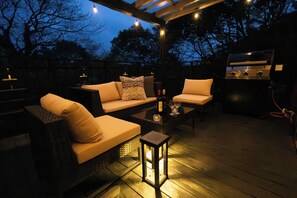 Terrace/patio - Private villa with natural hot spring / Kirishima City Kagoshima (Kirishima City)