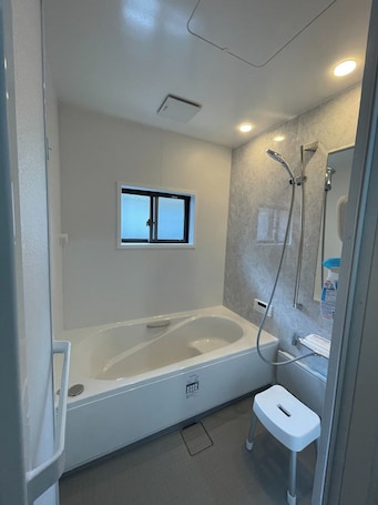Hair dryer, towels. The scent of rush grass A nostalgic cozy tatami / Shima City Mie