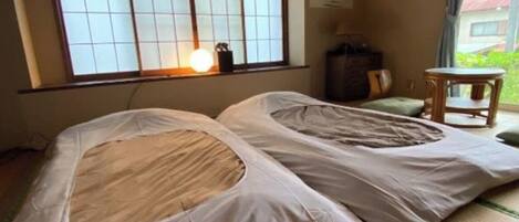 4 quartos, escrivaninha, Wi-Fi de cortesia, roupa de cama