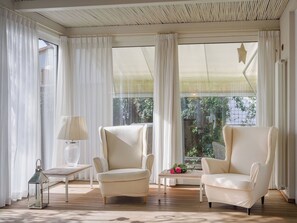 Interior - Villa / Independent home in Lido Di Camaiore with 4 bedrooms sleeps 8 (Lido Di Camaiore)