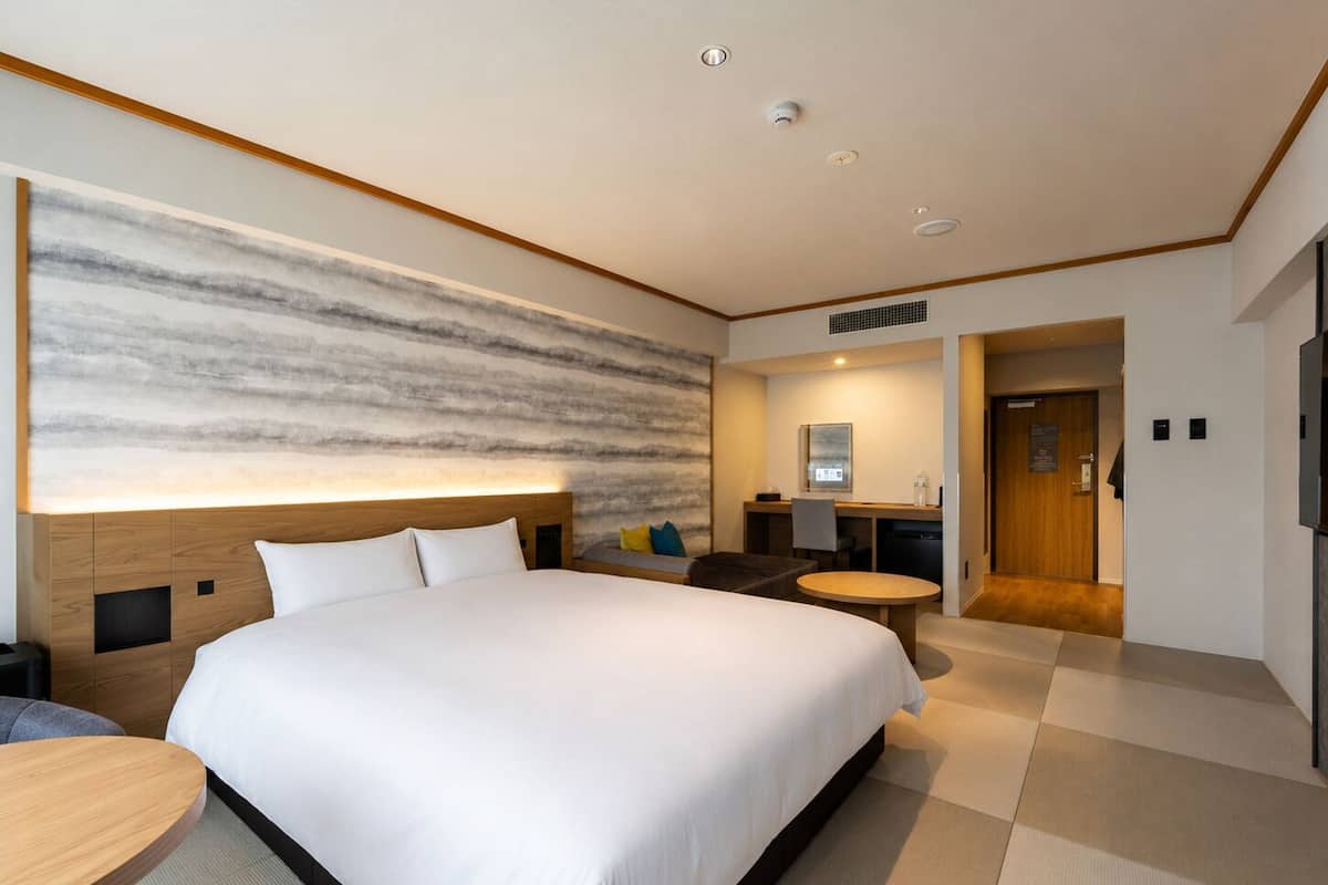 Habitación, para no fumadores (King Room) | Caja de seguridad en la habitación, wifi gratis y ropa de cama