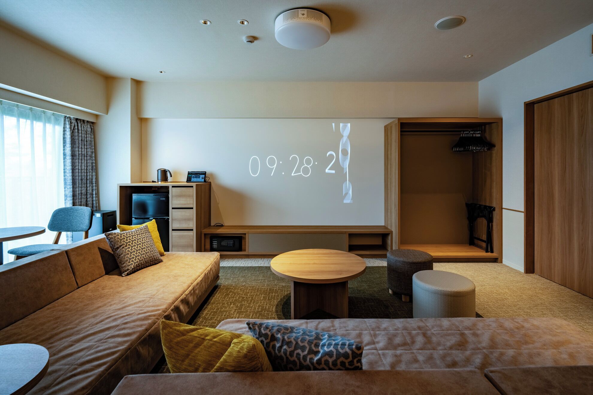 Family Studio, Non Smoking, Pets Allowed (Double Bunk Beds) | In-room safe, WiFi (free), bed sheets
