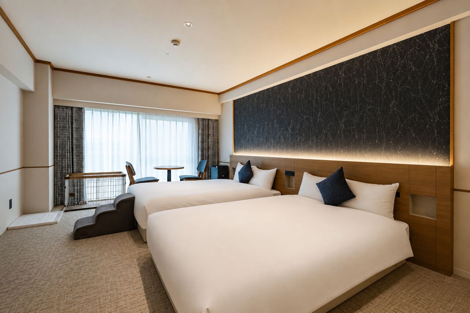 Double Room with 2 Double Beds (Pet-Friendly), Non Smoking | In-room safe, WiFi (free), bed sheets