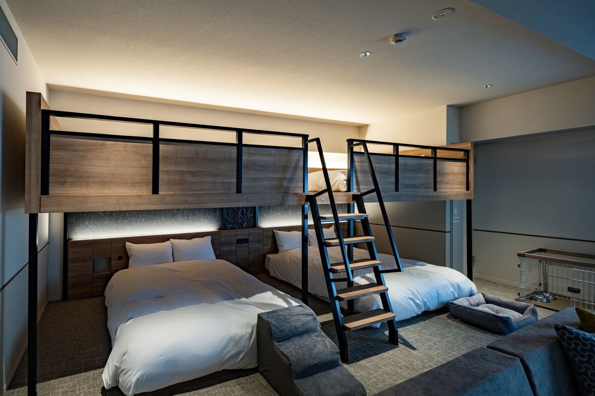 แฟมิลี่สตูดิโอ, ปลอดบุหรี่, นำสัตว์เลี้ยงเข้าได้ (Double Bunk Beds) | ตู้นิรภัยในห้องพัก, Wi-Fi ฟรี, ผ้าปูที่นอน