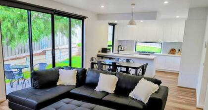 Sleek Contemporary Haven Geelong