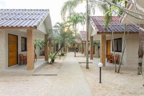 Property grounds - Lightplus Khao Lak (Takua Pa)