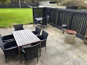 House | Outdoor dining - 4 Star Holiday Home in Lokken (Lokken)