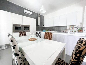 Dining - White House |Holiday home in Salento - Veglie(LE) (Veglie)
