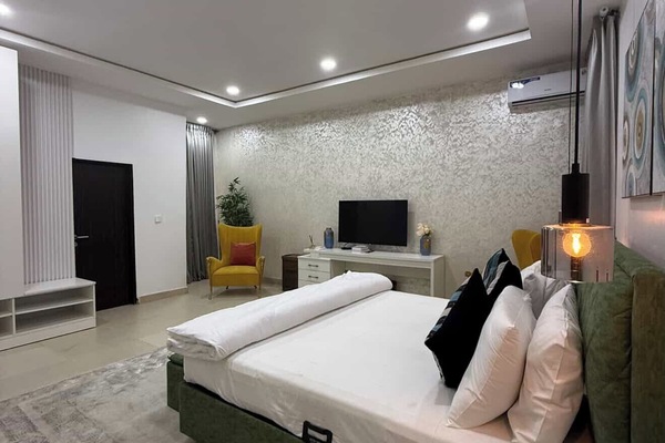 Family Room, Balcony, City View | In-room safe, desk, laptop workspace, blackout drapes