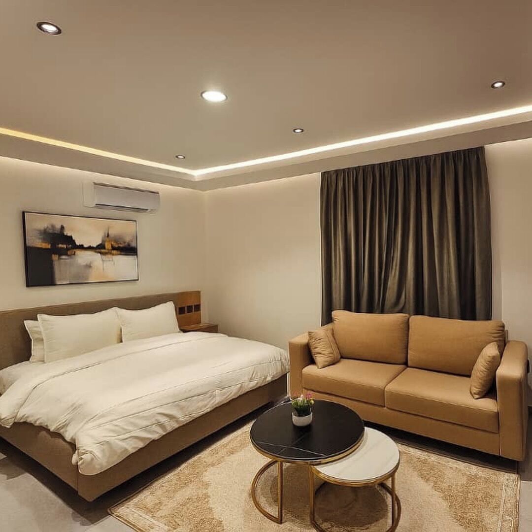 Family Room, Balcony, City View