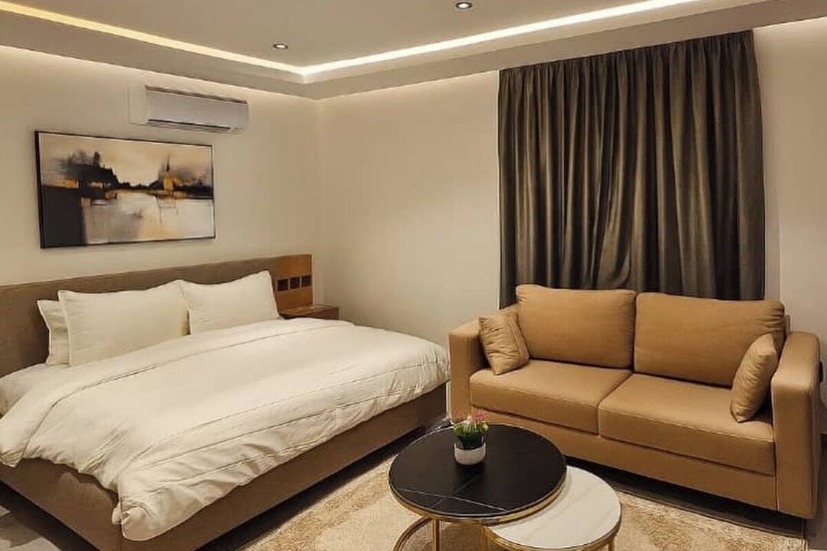 Family Oda, Balkon, Şehir Manzaralı | Odada kasa, masa, dizüstü bilgisayar çalışma alanı, güneşlik/perde 