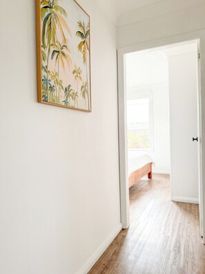 Interior - Lakefront Retreat | Pets+Parking | Games+Backyard (Koonawarra)