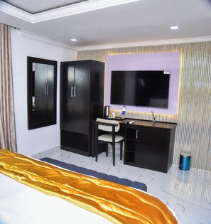 Deluxe Apartment, Balcony, City View - Deedee Luxury Apartments (Osogbo)
