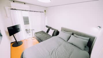 Desk, bed sheets