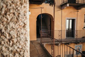 Exterior detail - Il Nido di Gignese  - Lakeside L&B (Vezzo)