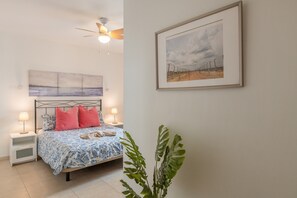 2 makuuhuonetta, silitysrauta/-lauta, Wi-Fi, vuodevaatteet
