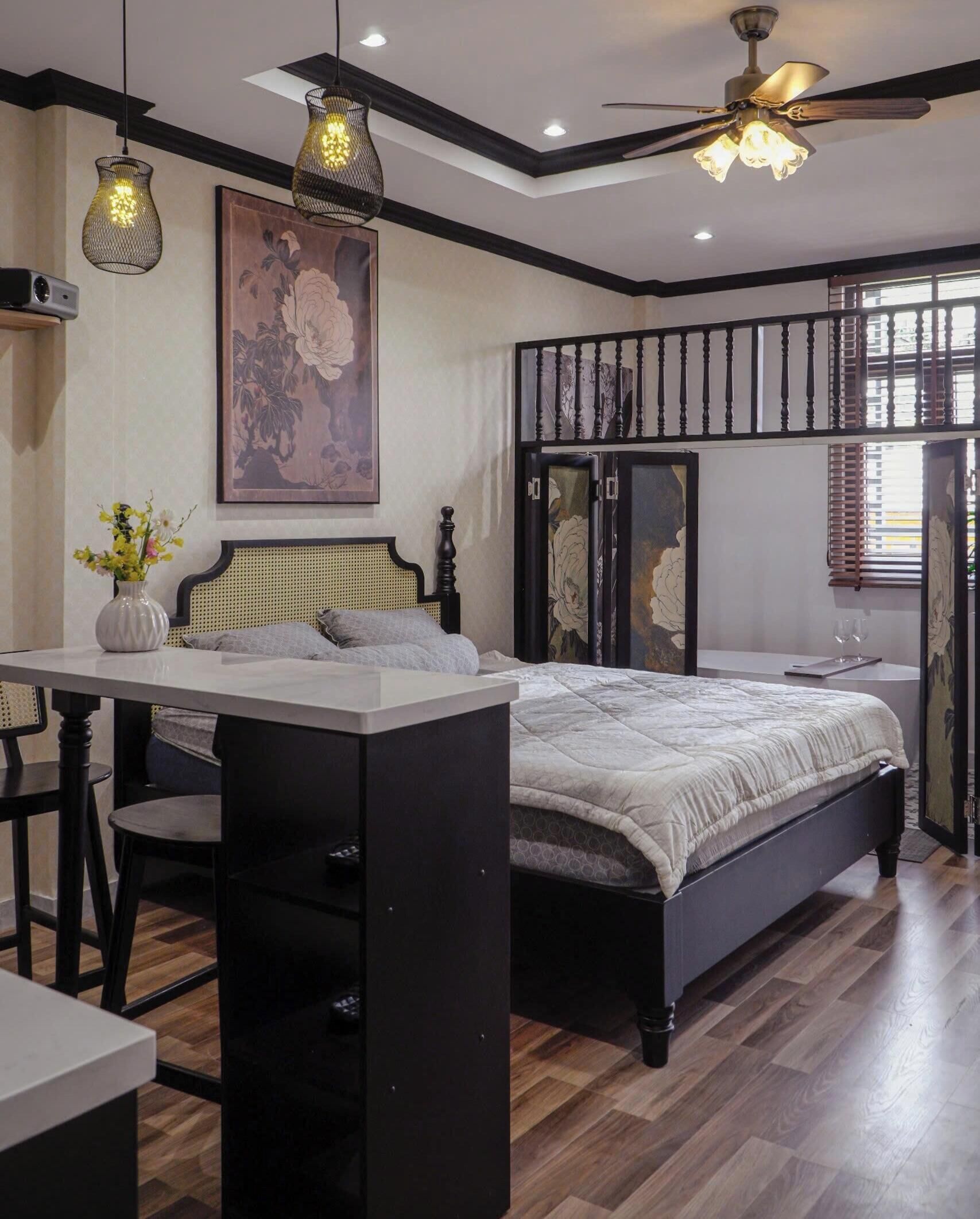 Classic-Studiosuite, 1 King-Bett, Balkon, Stadtblick