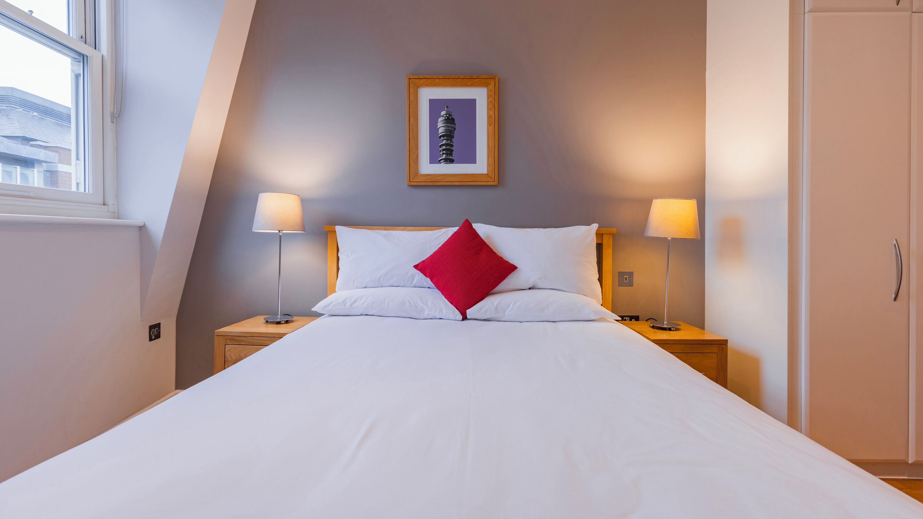 Appartement Deluxe | Coffre-fort, fer et planche à repasser, accès au Wi-Fi (inclus)
