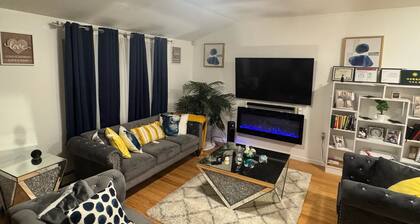 Spacious 3BR Family Home Near Everything