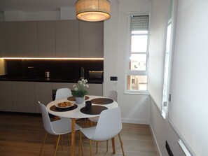Superior Apartment | Dining - Apartamentos Prior by gaiarooms  (Salamanca)