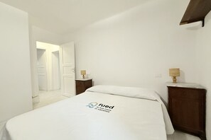 3 bedrooms - SE236 - Senigallia, four-room apartment with private courtyard (Senigallia)