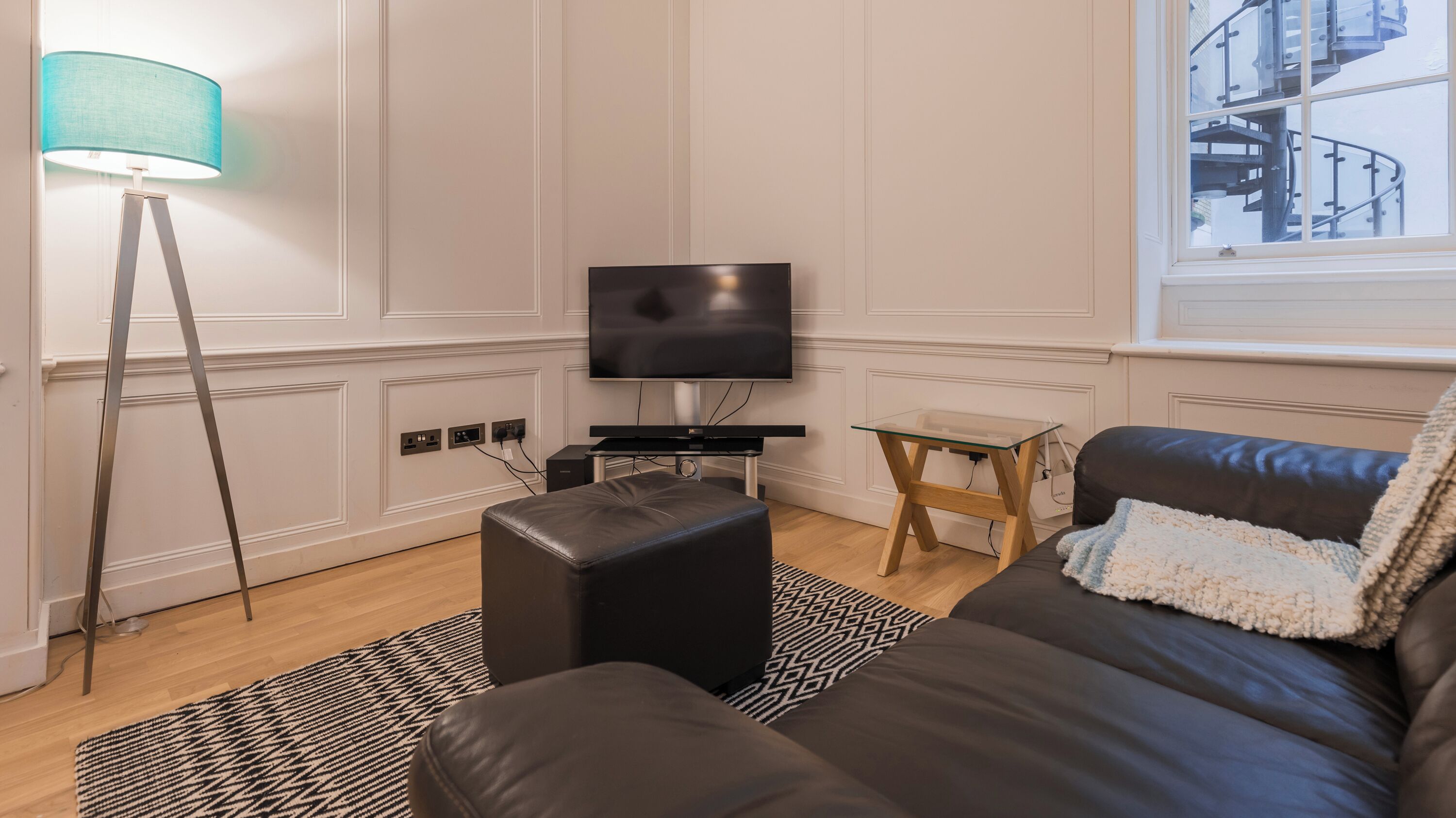 إستديو ديلوكس | منطقة المعيشة