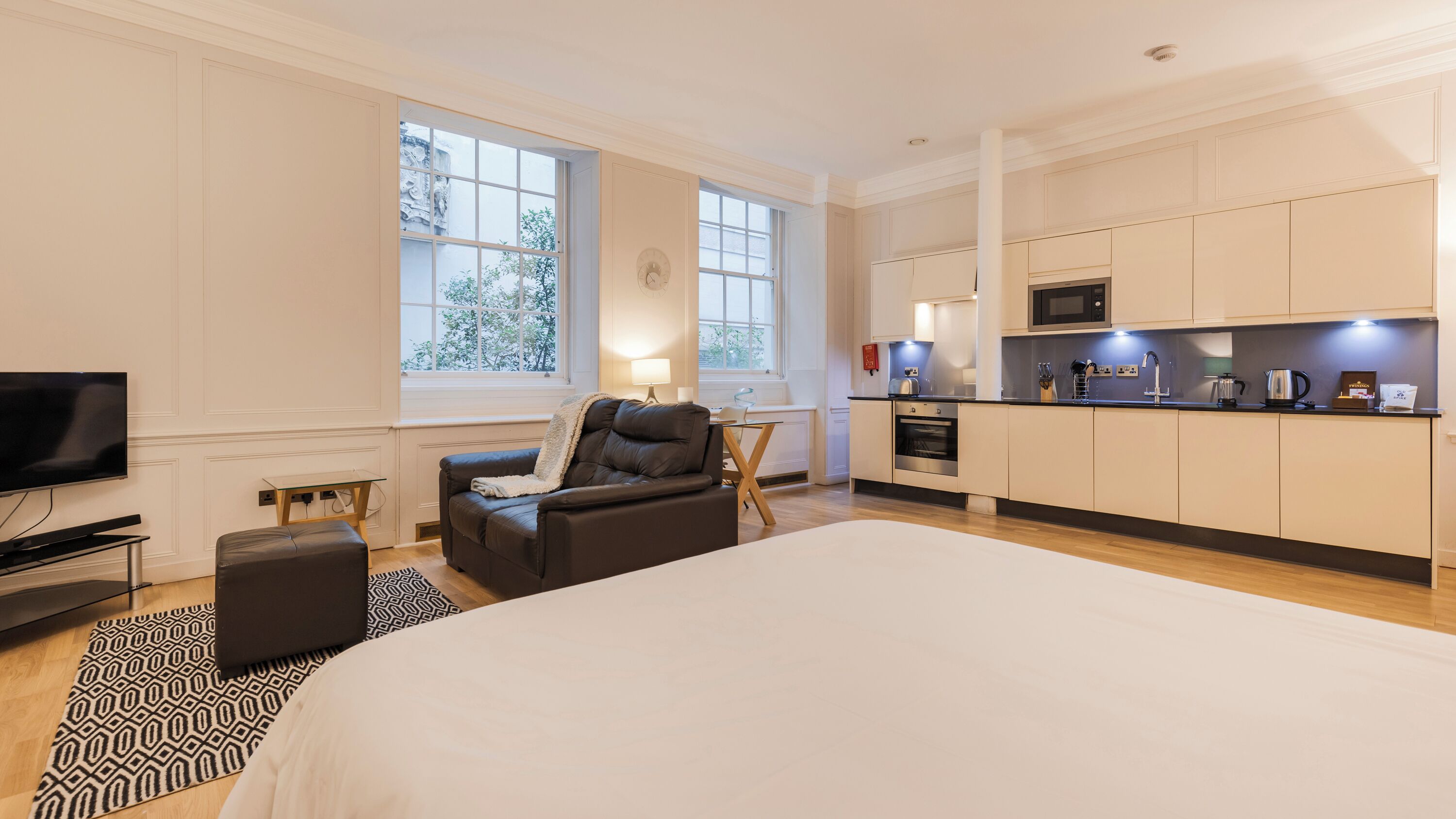 In-room safe, iron/ironing board, free WiFi