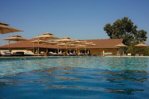 Pool - Hotel Meteo Kakheti (Ruispiri)