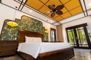 Kahden hengen luksushuone, parveke, näköala puutarhaan