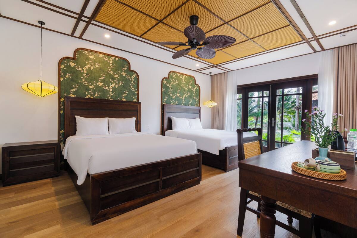 Phòng đôi hoặc 2 giường đơn Deluxe, ban công, quang cảnh sông